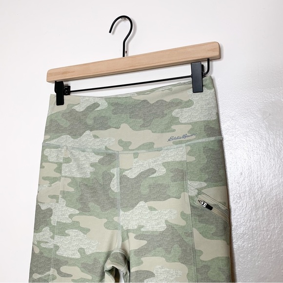 Eddie Bauer Camo Print Athletic Workout Crop Legging‎ Small S - Picture 3 of 7